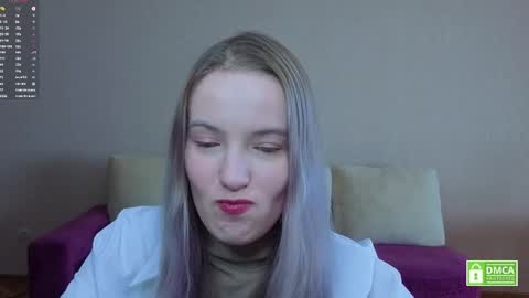 Snapshot of tashinapetitto chatting on 03/24/26, 07:35 Your Ressie online show from 03/24/26, 07:35