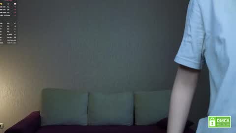 Snapshot of tashinapetitto chatting on 04/07/26, 07:42 Your Ressie online show from 04/07/26, 07:42