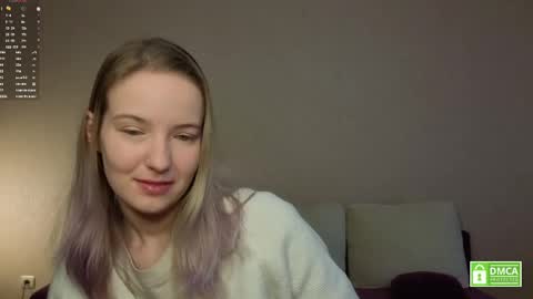 Snapshot of tashinapetitto chatting on 04/20/26, 07:44 Your Ressie online show from 04/20/26, 07:44