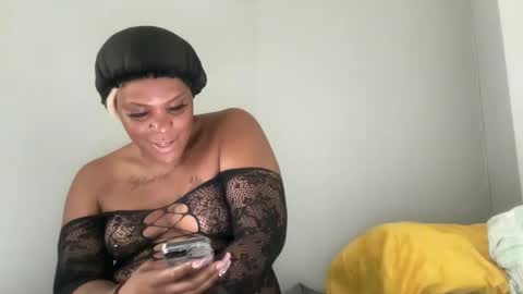 Snapshot of tast3cak3s chatting on 03/06/25, 05:43 Aawww Im GUH online show from 03/06/25, 05:43