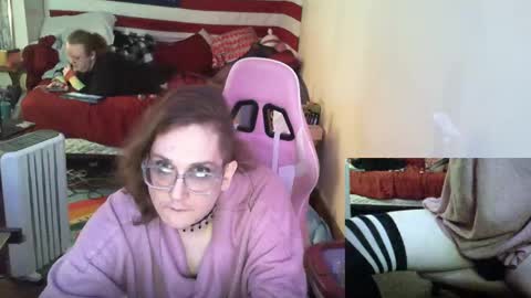 Snapshot of tasteflavored_femboy chatting on 02/15/25, 01:31 Taste online show from 02/15/25, 01:31