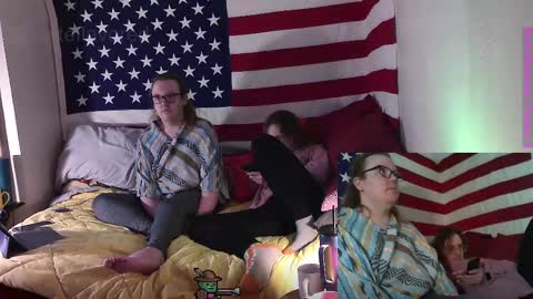 Snapshot of tasteflavored_femboy chatting on 02/18/25, 04:37 Taste online show from 02/18/25, 04:37