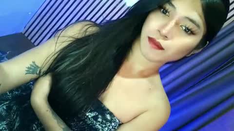   online show from 11/17/25, 07:08