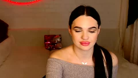 tasty_babyy online show from 01/10/25, 07:21