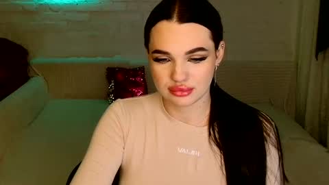 tasty_babyy online show from 02/10/25, 10:19