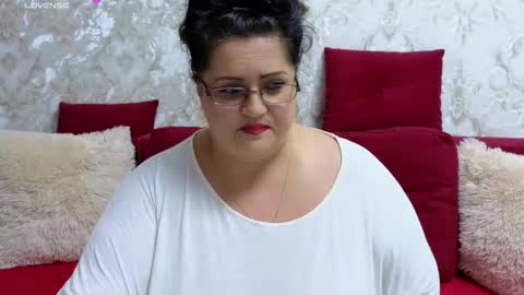 Clau online show from 09/23/25, 04:26