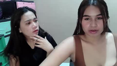 Snapshot of tastyhallie1 chatting on 02/11/25, 07:59 hallie online show from 02/11/25, 07:59