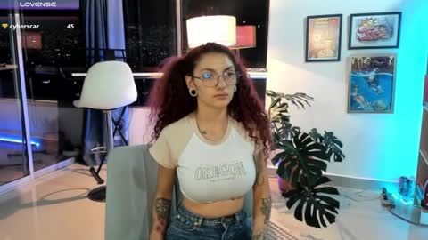 Snapshot of tastymeli8 chatting on 12/14/24, 03:40 Meli online show from 12/14/24, 03:40