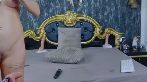 TastyPatricia online show from 02/19/25, 02:55