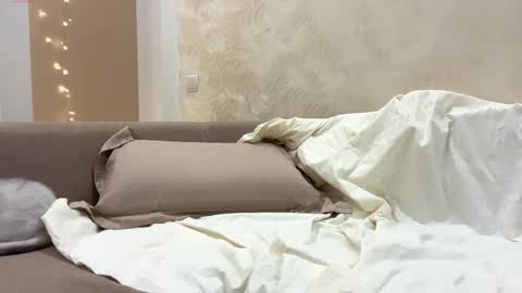 Im Sabrina NEXT LIVE  Tuesday online show from 12/01/25, 07:19