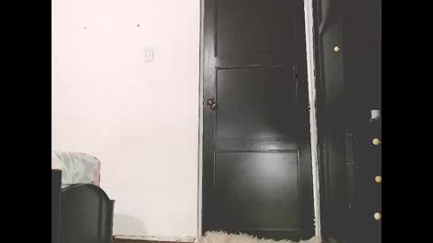 tatabebe online show from 11/23/25, 01:38