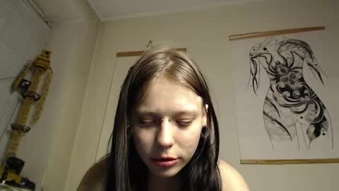 tata__goth_ online show from 03/06/26, 12:56