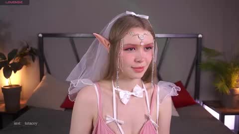 TataCoy online show from 12/02/25, 12:43