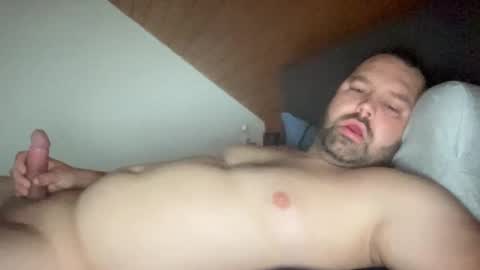 tatam90 online show from 09/28/25, 06:41