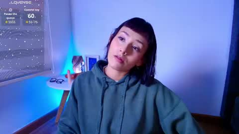 Snapshot of tati_cardenas chatting on 06/22/26, 02:24 AME online show from 06/22/26, 02:24
