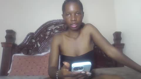 Snapshot of tatiana_254 chatting on 10/30/25, 07:36 tatiana_254 online show from 10/30/25, 07:36