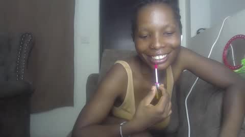 Snapshot of tatiana_254 chatting on 11/27/25, 08:00 tatiana_254 online show from 11/27/25, 08:00