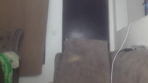 Snapshot of tatiana_254 chatting on 12/15/25, 06:23 tatiana_254 online show from 12/15/25, 06:23