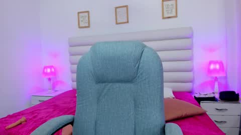 tatiana_arboleda online show from 09/30/25, 03:17