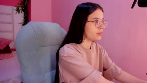 tatiana_arboleda online show from 03/23/26, 02:04