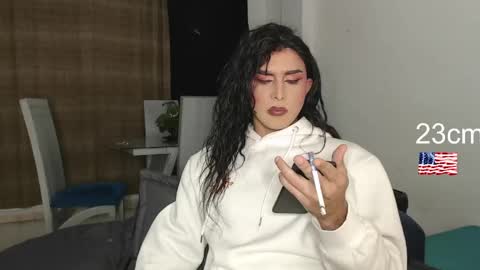 Snapshot of tatiana_hunter chatting on 05/27/26, 03:14 tatiana_hunter online show from 05/27/26, 03:14