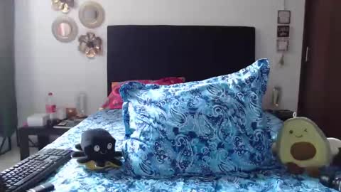 tatiana_monteros online show from 11/07/25, 04:40