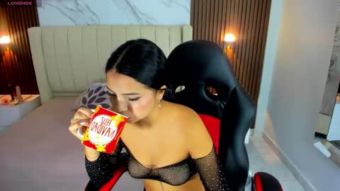 T A T I  online show from 02/03/26, 07:19