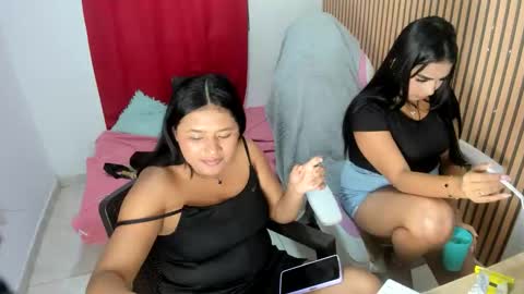 tatihot_6969 online show from 05/14/26, 02:29