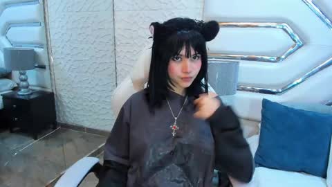 Snapshot of tatilee chatting on 10/24/25, 09:49 tatilee online show from 10/24/25, 09:49