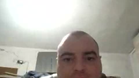 Snapshot of tatko874482 chatting on 06/14/26, 07:43 Beliqnegar online show from 06/14/26, 07:43