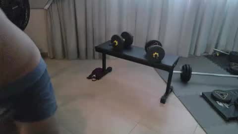 Snapshot of tatmers chatting on 02/18/26, 08:38 Lucas online show from 02/18/26, 08:38