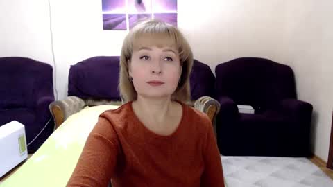 Snapshot of tattease chatting on 12/28/24, 01:49 Tattease online show from 12/28/24, 01:49