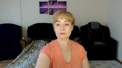 Snapshot of tattease chatting on 09/22/25, 11:34 Tattease online show from 09/22/25, 11:34