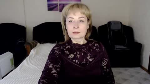 Snapshot of tattease chatting on 10/19/25, 04:24 Tattease online show from 10/19/25, 04:24