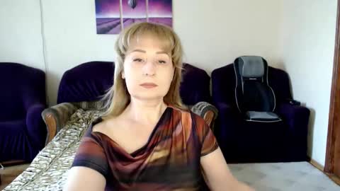 Snapshot of tattease chatting on 06/08/26, 12:16 Tattease online show from 06/08/26, 12:16