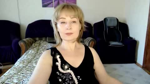 Snapshot of tattease chatting on 06/09/26, 01:01 Tattease online show from 06/09/26, 01:01