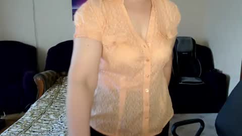 Snapshot of tattease chatting on 06/15/26, 11:45 Tattease online show from 06/15/26, 11:45