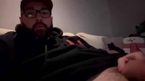 MrMrs online show from 12/29/24, 03:22