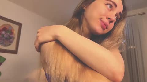 Snapshot of tatti_1 chatting on 01/13/25, 01:56 Tata online show from 01/13/25, 01:56