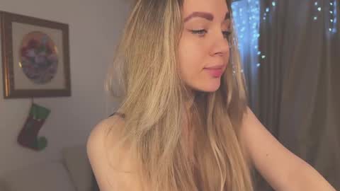 Snapshot of tatti_1 chatting on 01/14/25, 03:11 Tata online show from 01/14/25, 03:11