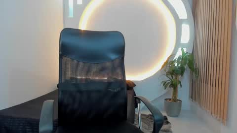 tattokoi online show from 01/17/25, 11:07