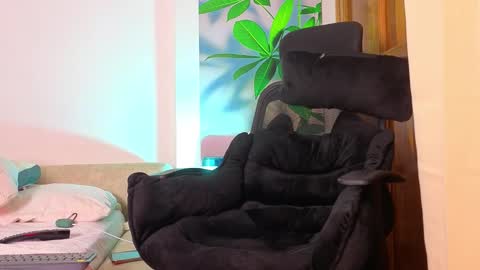 tattokoi online show from 12/05/25, 01:36