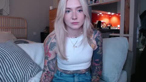 tattoobbgirl online show from 03/01/25, 05:49