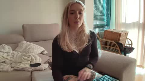 tattoobbgirl online show from 04/03/26, 04:27