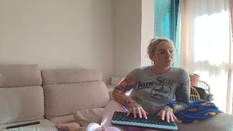 tattoobbgirl online show from 06/12/26, 03:55