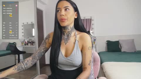 Kendra     onlyfans- online show from 01/12/25, 01:37