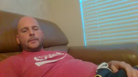 Snapshot of tattooman5555 chatting on 03/06/25, 05:33 Tattooman online show from 03/06/25, 05:33