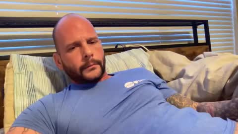 Snapshot of tattooman5555 chatting on 11/13/25, 04:50 Tattooman online show from 11/13/25, 04:50