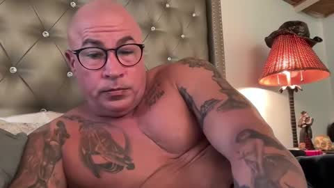 tattoosandabs online show from 01/17/25, 11:29
