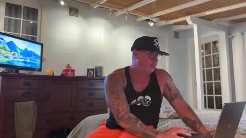 tattoosandabs online show from 01/25/25, 04:02